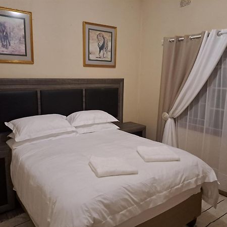 Pine Forest Cottage Sabie Buitenkant foto